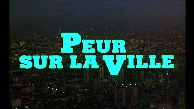 Από την αστυνομική ταινία Φόβος πάνω από την πόλη, του Henri Verneuil, 1975 (πηγή: http://laboratoireurbanismeinsurrectionnel.blogspot.gr/2011/05/urbanisme-anti-insurrectionnel.html#more, άρθρο του J-P Garnier για τον αστικό σχεδιασμό και την ασφάλεια)